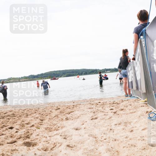 21.06.2026 - Viking Triathlon Michael Strokosch http://msf.ph/oto/9829470 21.06.2026 10:56:49 Schwimmen 374 meine-sportfotos.de