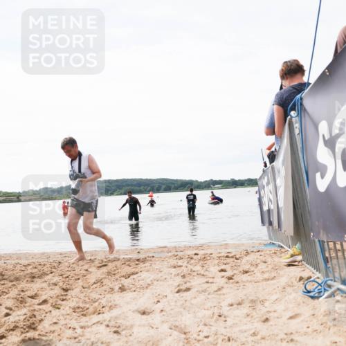 21.06.2026 - Viking Triathlon Michael Strokosch http://msf.ph/oto/9829526 21.06.2026 10:57:13 Schwimmen 401 meine-sportfotos.de