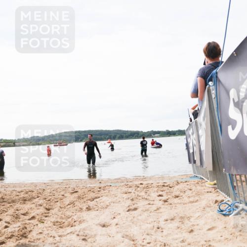 21.06.2026 - Viking Triathlon Michael Strokosch http://msf.ph/oto/9829535 21.06.2026 10:57:16 Schwimmen 401 meine-sportfotos.de
