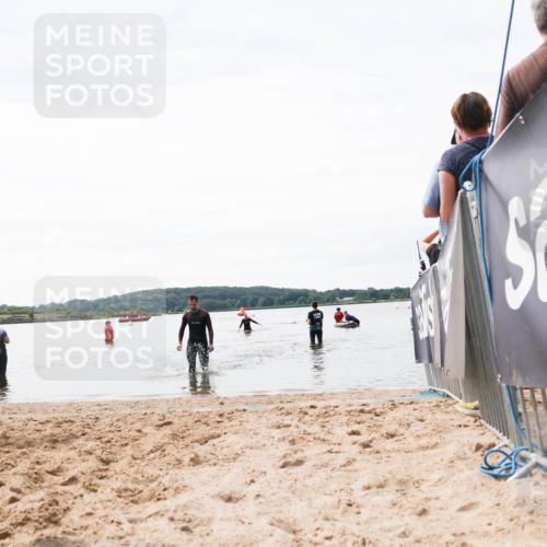 21.06.2026 - Viking Triathlon Michael Strokosch http://msf.ph/oto/9829537 21.06.2026 10:57:16 Schwimmen 401 meine-sportfotos.de