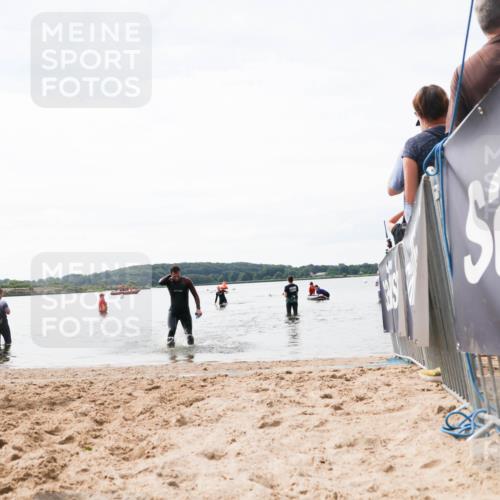 21.06.2026 - Viking Triathlon Michael Strokosch http://msf.ph/oto/9829540 21.06.2026 10:57:17 Schwimmen 401 meine-sportfotos.de