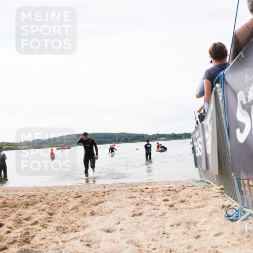 21.06.2026 - Viking Triathlon Michael Strokosch http://msf.ph/oto/9829541 21.06.2026 10:57:18 Schwimmen 401 meine-sportfotos.de