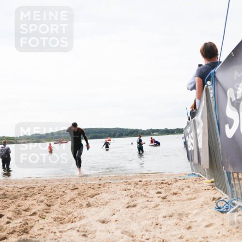 21.06.2026 - Viking Triathlon Michael Strokosch http://msf.ph/oto/9829544 21.06.2026 10:57:19 Schwimmen 401 meine-sportfotos.de