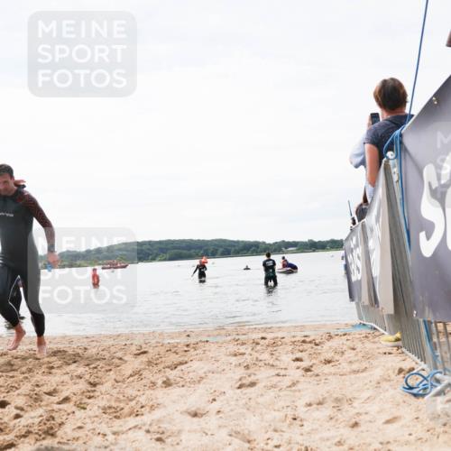 21.06.2026 - Viking Triathlon Michael Strokosch http://msf.ph/oto/9829549 21.06.2026 10:57:20 Schwimmen 401 meine-sportfotos.de