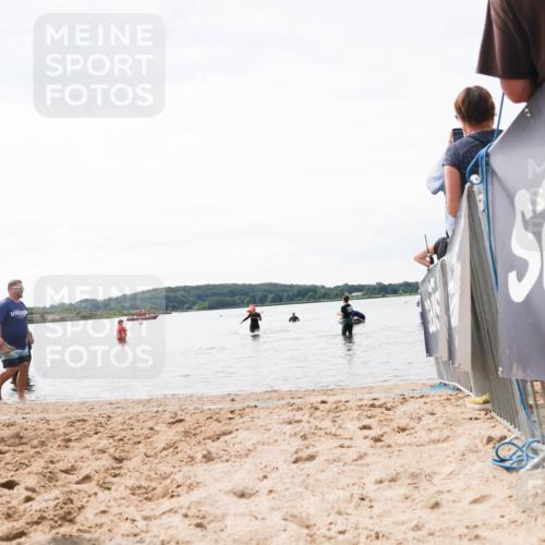 21.06.2026 - Viking Triathlon Michael Strokosch http://msf.ph/oto/9829557 21.06.2026 10:57:23 Schwimmen 401 meine-sportfotos.de