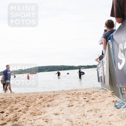 21.06.2026 - Viking Triathlon Michael Strokosch http://msf.ph/oto/9829558 21.06.2026 10:57:23 Schwimmen 401 meine-sportfotos.de