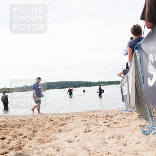 21.06.2026 - Viking Triathlon Michael Strokosch http://msf.ph/oto/9829562 21.06.2026 10:57:25 Schwimmen 401 meine-sportfotos.de