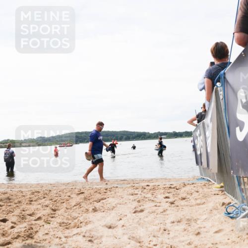 21.06.2026 - Viking Triathlon Michael Strokosch http://msf.ph/oto/9829565 21.06.2026 10:57:26 Schwimmen 401 meine-sportfotos.de
