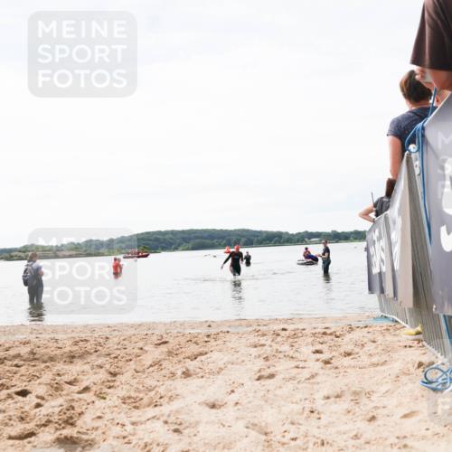 21.06.2026 - Viking Triathlon Michael Strokosch http://msf.ph/oto/9829578 21.06.2026 10:57:30 Schwimmen  meine-sportfotos.de