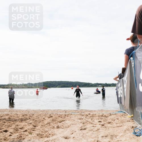 21.06.2026 - Viking Triathlon Michael Strokosch http://msf.ph/oto/9829585 21.06.2026 10:57:32 Schwimmen 652 meine-sportfotos.de