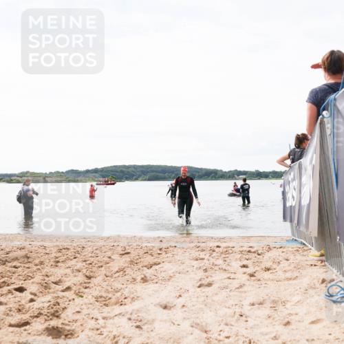 21.06.2026 - Viking Triathlon Michael Strokosch http://msf.ph/oto/9829599 21.06.2026 10:57:38 Schwimmen 652 meine-sportfotos.de