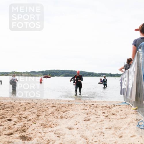 21.06.2026 - Viking Triathlon Michael Strokosch http://msf.ph/oto/9829600 21.06.2026 10:57:38 Schwimmen 652 meine-sportfotos.de