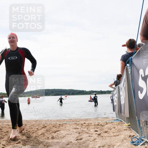 21.06.2026 - Viking Triathlon Michael Strokosch http://msf.ph/oto/9829610 21.06.2026 10:57:41 Schwimmen 652 meine-sportfotos.de