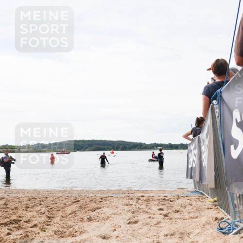 21.06.2026 - Viking Triathlon Michael Strokosch http://msf.ph/oto/9829613 21.06.2026 10:57:42 Schwimmen 652 meine-sportfotos.de