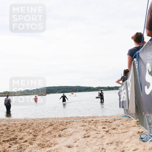 21.06.2026 - Viking Triathlon Michael Strokosch http://msf.ph/oto/9829621 21.06.2026 10:57:45 Schwimmen 652 meine-sportfotos.de