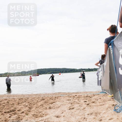 21.06.2026 - Viking Triathlon Michael Strokosch http://msf.ph/oto/9829623 21.06.2026 10:57:46 Schwimmen 652 meine-sportfotos.de
