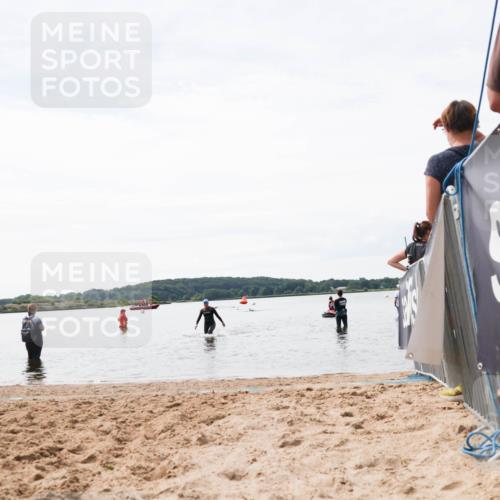21.06.2026 - Viking Triathlon Michael Strokosch http://msf.ph/oto/9829625 21.06.2026 10:57:46 Schwimmen 652 meine-sportfotos.de