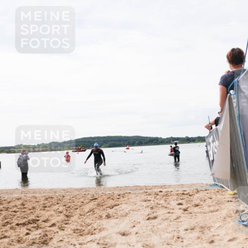 21.06.2026 - Viking Triathlon Michael Strokosch http://msf.ph/oto/9829645 21.06.2026 10:57:53 Schwimmen 224 meine-sportfotos.de