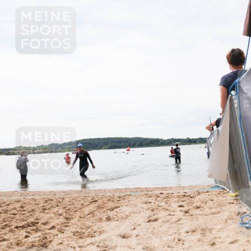 21.06.2026 - Viking Triathlon Michael Strokosch http://msf.ph/oto/9829648 21.06.2026 10:57:54 Schwimmen 224 meine-sportfotos.de