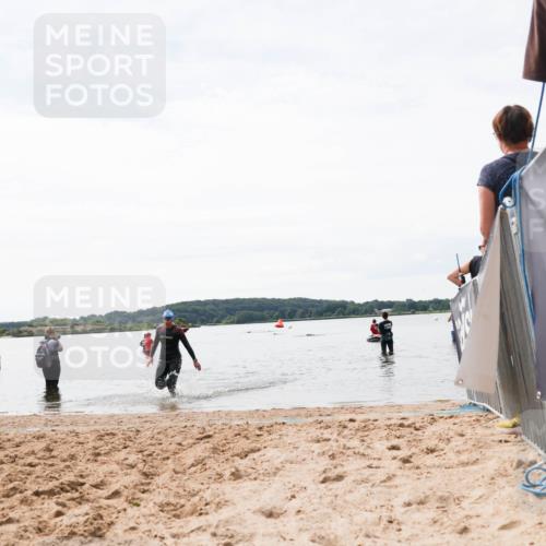 21.06.2026 - Viking Triathlon Michael Strokosch http://msf.ph/oto/9829649 21.06.2026 10:57:54 Schwimmen 224 meine-sportfotos.de