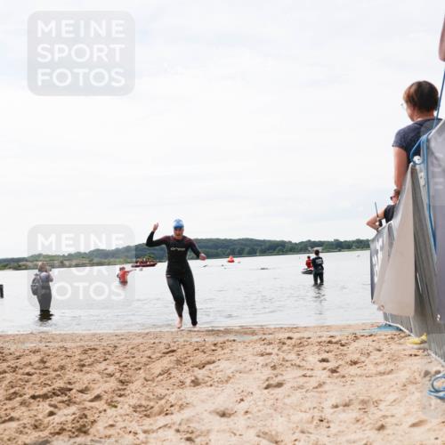 21.06.2026 - Viking Triathlon Michael Strokosch http://msf.ph/oto/9829657 21.06.2026 10:57:57 Schwimmen 224 meine-sportfotos.de
