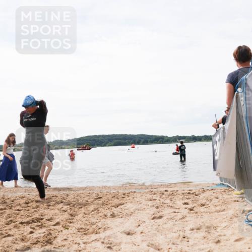 21.06.2026 - Viking Triathlon Michael Strokosch http://msf.ph/oto/9829663 21.06.2026 10:57:59 Schwimmen 224 meine-sportfotos.de