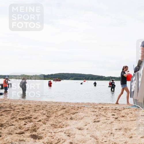 21.06.2026 - Viking Triathlon Michael Strokosch http://msf.ph/oto/9829669 21.06.2026 10:58:08 Schwimmen  meine-sportfotos.de
