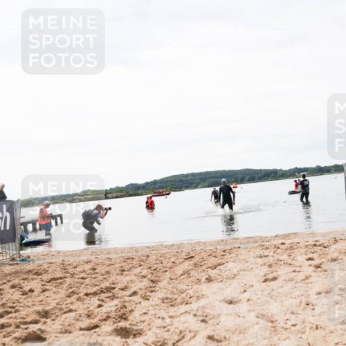 21.06.2026 - Viking Triathlon Michael Strokosch http://msf.ph/oto/9829731 21.06.2026 10:58:28 Schwimmen 439 meine-sportfotos.de