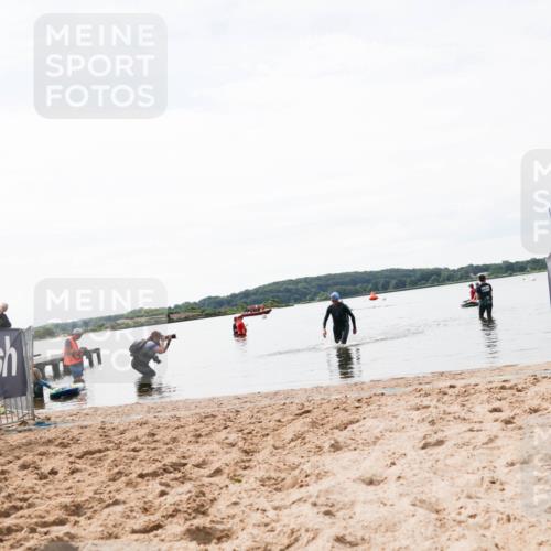 21.06.2026 - Viking Triathlon Michael Strokosch http://msf.ph/oto/9829734 21.06.2026 10:58:29 Schwimmen 439 meine-sportfotos.de