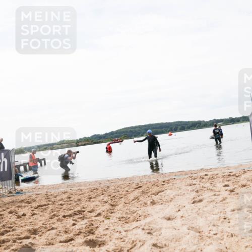 21.06.2026 - Viking Triathlon Michael Strokosch http://msf.ph/oto/9829738 21.06.2026 10:58:31 Schwimmen 439 meine-sportfotos.de
