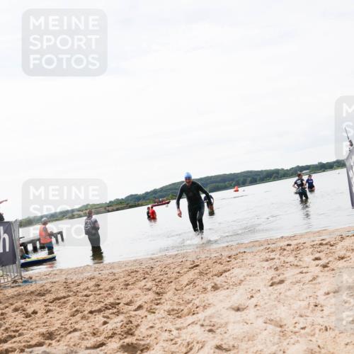 21.06.2026 - Viking Triathlon Michael Strokosch http://msf.ph/oto/9829749 21.06.2026 10:58:35 Schwimmen 439 meine-sportfotos.de