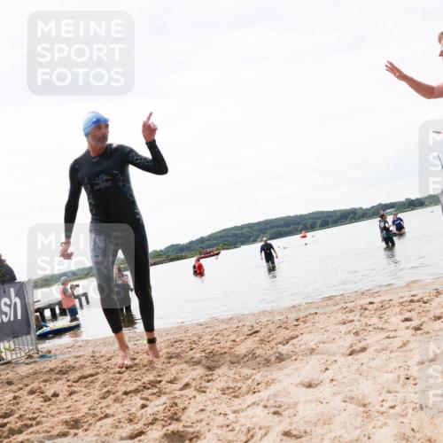 21.06.2026 - Viking Triathlon Michael Strokosch http://msf.ph/oto/9829759 21.06.2026 10:58:38 Schwimmen 439 meine-sportfotos.de