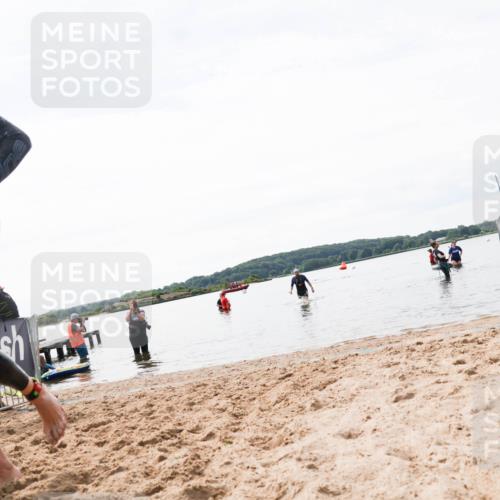 21.06.2026 - Viking Triathlon Michael Strokosch http://msf.ph/oto/9829762 21.06.2026 10:58:39 Schwimmen 439 meine-sportfotos.de