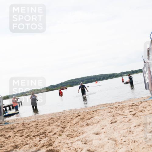21.06.2026 - Viking Triathlon Michael Strokosch http://msf.ph/oto/9829777 21.06.2026 10:58:44 Schwimmen 141 meine-sportfotos.de