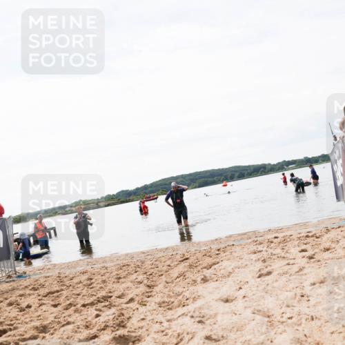 21.06.2026 - Viking Triathlon Michael Strokosch http://msf.ph/oto/9829791 21.06.2026 10:58:49 Schwimmen 141 meine-sportfotos.de