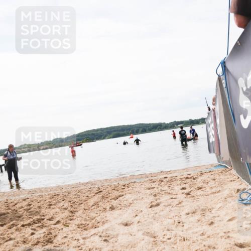21.06.2026 - Viking Triathlon Michael Strokosch http://msf.ph/oto/9829810 21.06.2026 10:58:55 Schwimmen 141 meine-sportfotos.de