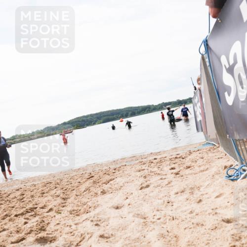 21.06.2026 - Viking Triathlon Michael Strokosch http://msf.ph/oto/9829817 21.06.2026 10:58:57 Schwimmen 141 meine-sportfotos.de