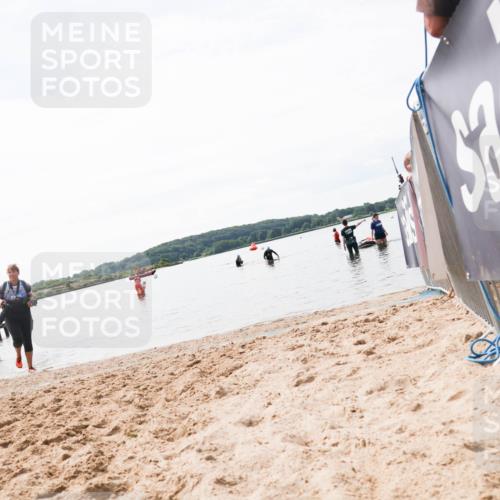 21.06.2026 - Viking Triathlon Michael Strokosch http://msf.ph/oto/9829819 21.06.2026 10:58:58 Schwimmen 141 meine-sportfotos.de
