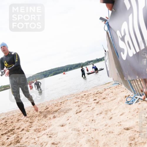 21.06.2026 - Viking Triathlon Michael Strokosch http://msf.ph/oto/9829886 21.06.2026 10:59:20 Schwimmen 106, 253 meine-sportfotos.de