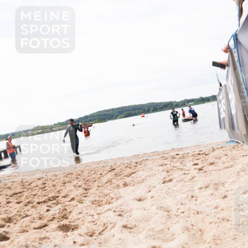 21.06.2026 - Viking Triathlon Michael Strokosch http://msf.ph/oto/9829902 21.06.2026 10:59:25 Schwimmen 106, 253 meine-sportfotos.de