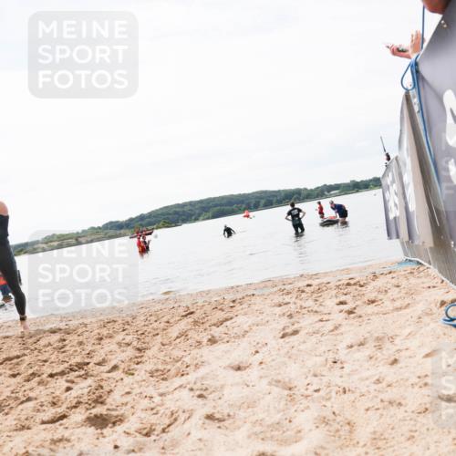 21.06.2026 - Viking Triathlon Michael Strokosch http://msf.ph/oto/9829916 21.06.2026 10:59:30 Schwimmen 253 meine-sportfotos.de