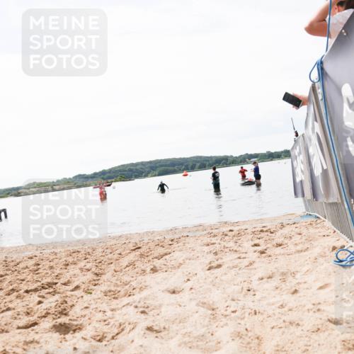 21.06.2026 - Viking Triathlon Michael Strokosch http://msf.ph/oto/9829926 21.06.2026 10:59:34 Schwimmen 253 meine-sportfotos.de