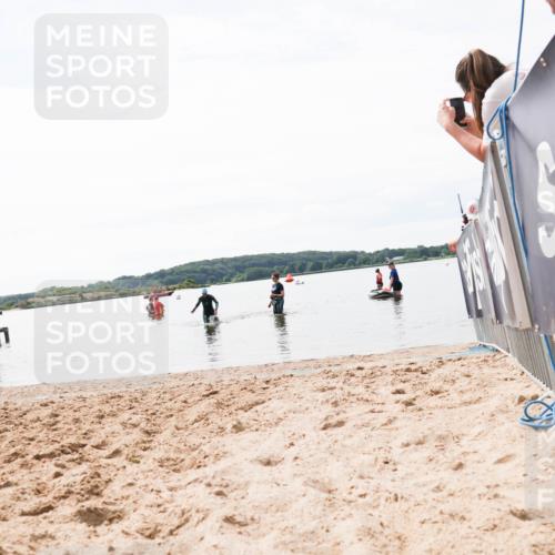 21.06.2026 - Viking Triathlon Michael Strokosch http://msf.ph/oto/9829955 21.06.2026 10:59:43 Schwimmen 542 meine-sportfotos.de