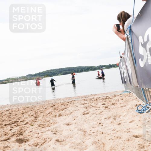 21.06.2026 - Viking Triathlon Michael Strokosch http://msf.ph/oto/9829956 21.06.2026 10:59:44 Schwimmen 542 meine-sportfotos.de