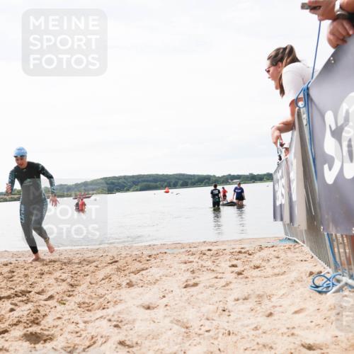 21.06.2026 - Viking Triathlon Michael Strokosch http://msf.ph/oto/9829981 21.06.2026 10:59:52 Schwimmen 542 meine-sportfotos.de
