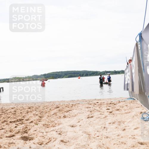 21.06.2026 - Viking Triathlon Michael Strokosch http://msf.ph/oto/9829994 21.06.2026 10:59:57 Schwimmen 542 meine-sportfotos.de