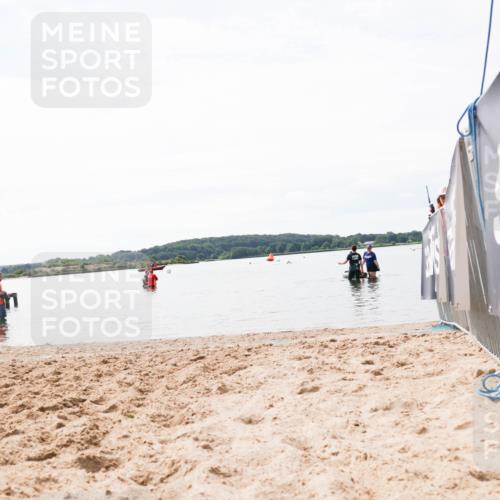 21.06.2026 - Viking Triathlon Michael Strokosch http://msf.ph/oto/9829998 21.06.2026 10:59:58 Schwimmen 542 meine-sportfotos.de