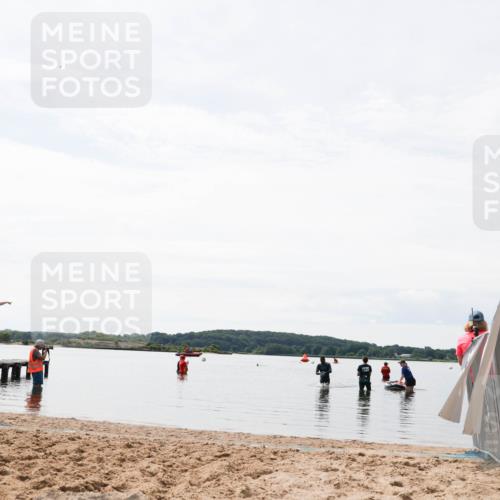 21.06.2026 - Viking Triathlon Michael Strokosch http://msf.ph/oto/9830027 21.06.2026 11:00:58 Schwimmen  meine-sportfotos.de