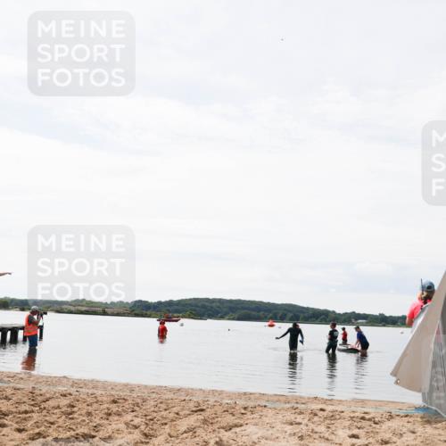 21.06.2026 - Viking Triathlon Michael Strokosch http://msf.ph/oto/9830031 21.06.2026 11:00:59 Schwimmen  meine-sportfotos.de