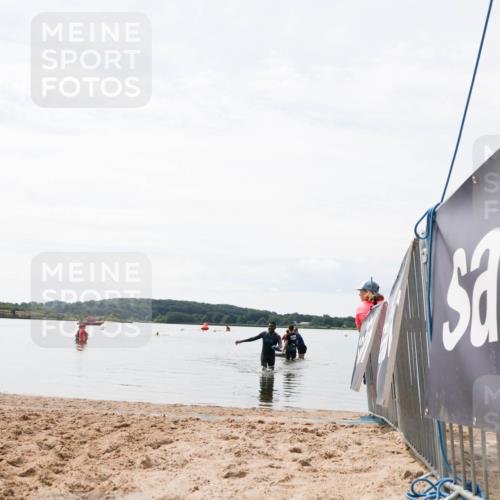 21.06.2026 - Viking Triathlon Michael Strokosch http://msf.ph/oto/9830046 21.06.2026 11:01:05 Schwimmen 71 meine-sportfotos.de